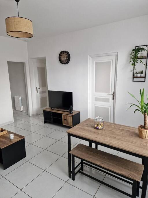 Appart 10 Minutes De Rouen Oissel Extérieur photo